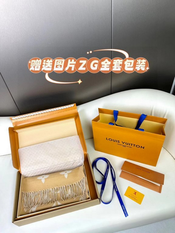 Price Complimentary picture counter with the same packaging!  LV newest models do not collision   chic super aura! The highest version of the whole network welcome to compare  !!!] The old flower shawl has a new feeling,