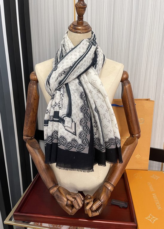 New LV home 2023 latest models   top design is too beautiful, truly awesome   [double-sided 300 support ring velvet long scarf]    physical genuinely beautiful   shawl with prints      regardless of the design of the air