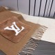 LV new shawl scarf, continue the winter classic   cashmere embellished with rabbit fur pockets, inlaid Monogram pattern more noble, long fringe for large L letter and Monogram floral trim. 190 x 46.cm Pocket rabbit fur L