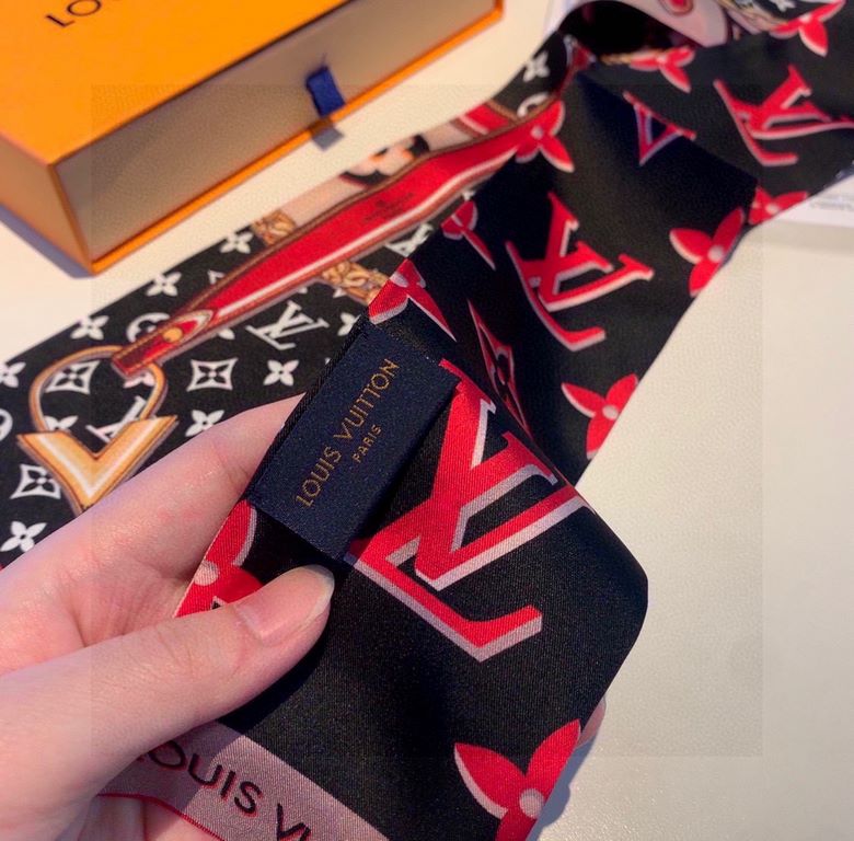 Packaged with lv hair ties new! Crafted with a tie-dye technique inspired by Japanese dyeing techniques, the classic English lettering of the brand's name has a youthful vibe. The Monogram pattern is printed throughout, 