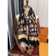 New 2024LV [300 pcs cashmere long scarf] physical genuinely beautiful   shawl with print   no matter the design of the airbrush are very in place   details are visible   the whole scarf gives people a big brand aura at t