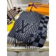 New   Counter synchronization   Donkey's new [L Stripe Checkerboard Scarf] unisex, the LV Graphical Scarf is a striking stripe with the classic Damier pattern and oversized LV letters, and a rustic tasseled trim. The sof