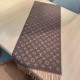 Price   [Louis Vuitton - double-sided gradient pattern] gradient jacquard classic design perfect, hidden lv logo, size is not too big and not too small especially good with the quality of super good high-end quality, hig