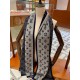 Price [  very stable! Synchronized counter, LV men's high-end cashmere scarf! Can be formal, can be casual, very Classical men's design. This weaving method is more difficult, and very costly yarn, double-sided four colo