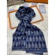 (LV) super fancy very stable    our men's scarves and buy and cherish ~ ~ ~ men's models are really few and far between, only a few models a year, are export orders so it is more difficult to meet. Men's things pay atten