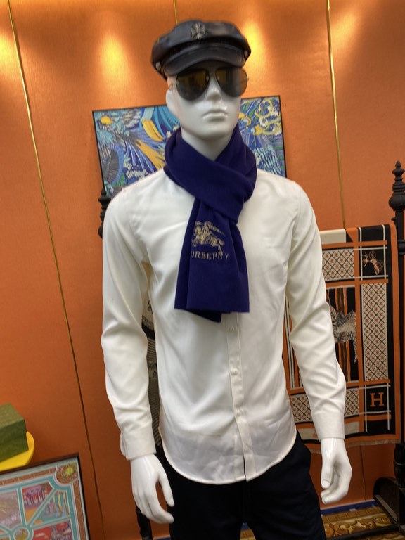 (Ba Baoli) super in the center of the very stable    our men's scarves and buy and cherish ~ ~ ~ men's models are really few and far between, only a few models a year, are export orders so it is more difficult to meet. M