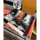 New 2023, LV [300 pcs cashmere long scarf] physical genuinely beautiful   shawl with print   regardless of the design of the airbrush are very in place   details are visible   the entire scarf gives people a big brand au