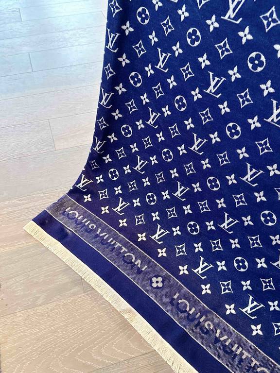 New    [H-LOU-1025] 140 velvet square scarf (LV Louis Vuitton)   grab  VIP recommended   start must be fast [high-end love   pure cashmere baby touch comfortable to fly  woman special goods goods very few four seasons ca