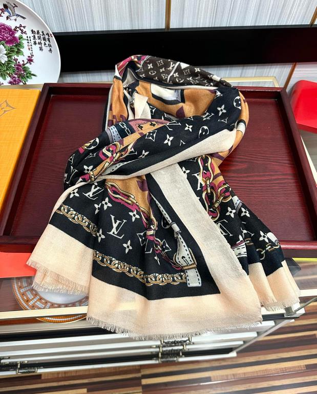 New 2024 LV [300 cashmere long scarf] physical genuinely beautiful   shawl with print   regardless of the design of the airbrush are very in place   details are visible   the entire scarf gives people a big brand aura at