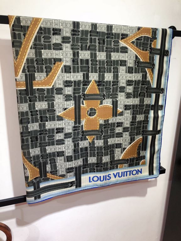 Price RLV2341  Original Lv square scarf in 140cm velvet is a creative take on a Louis Vuitton icon, with the Monogram pattern in three-dimensional relief, overlaid with large Monogram florals designed to catch the eye of