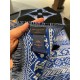 Louis Vuitton LOUIS VUITTONO Counter synchronization, LV fashionable senior high-end wool scarf! Can be formal, can be casual, very fashionable men and women with the same design.LV this weaving method is more difficult,