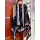 Price   new on   counter synchronization   LV new [Sunflower   long scarf] to attention gesture about the Louis Vuitton bloodline travel spirit and pattern fusion Monogram elements gathered in the center, is the love of 