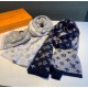 [  very stable! Synchronized counter, LV men's high-end cashmere scarf!] Can be formal, can be casual, very Classical men's design. This weaving method is more difficult, and very costly yarn, the process is very difficu