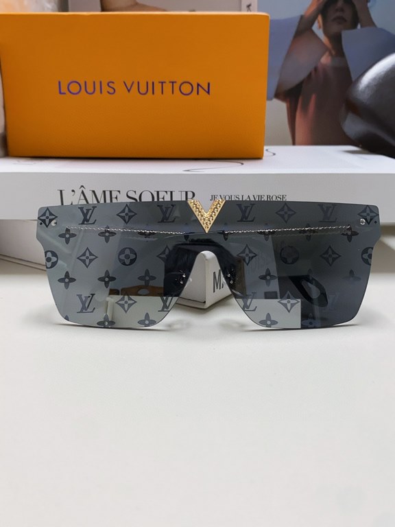 Lv Louis Vuitton New full print letters one piece sunglasses women sunscreen 2024 new sunglasses for men and women UV protection premium ins