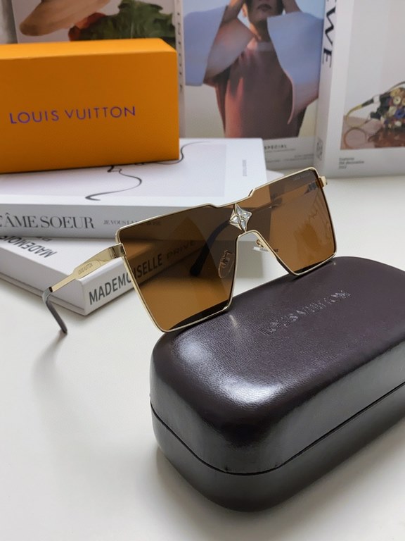 LV Louis Vuitton This year's latest fashion runway models Model Z1700U three-dimensional metal square paragraph one-piece design logo elegantly embellished pile head and lens embellished with diamonds  , can be painted f