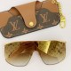 This year's latest fashion runway models Model Z1717UAlphabet Print Premium One-piece Sunglasses The most classic Louis Vuitton monogram LogoLuxurious four-leaf clover engraving.