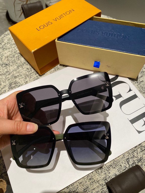 Plv [TR Polarized Series].2024 New Polarized Sunglasses Style Multi .Classic square frame design, not picking face shape, whether with a coat or a dress are very temperament.Polarized Sunglasses for UV Prevention with 61