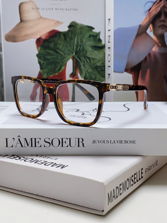 Lv Louis Vuitton 2024 new Wang Yibo Yang Yang Yu Wenle the same glasses frame men retro large face anti-blue light myopia glasses frame Men and women universal optical frame