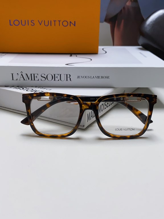 Lv Louis Vuitton 2024 new Wang Yibo Yang Yang Yu Wenle the same glasses frame men retro large face anti-blue light myopia glasses frame Men and women universal optical frame