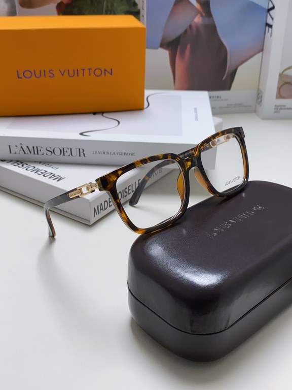 Lv Louis Vuitton 2024 new Wang Yibo Yang Yang Yu Wenle the same glasses frame men retro large face anti-blue light myopia glasses frame Men and women universal optical frame