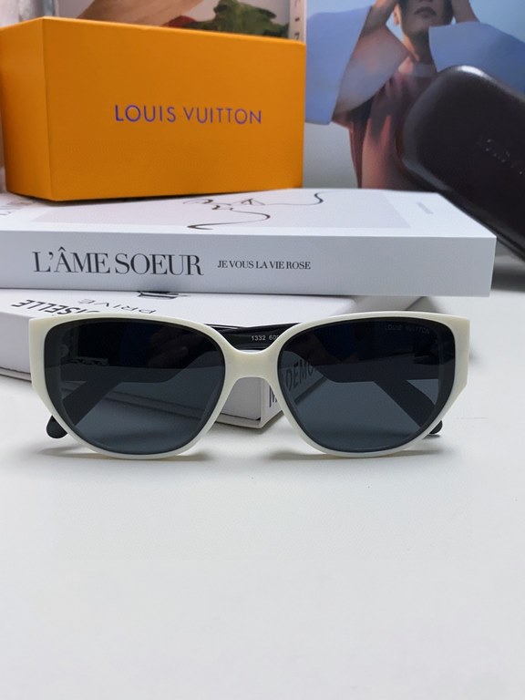 LV Louis Vuitton sunglasses, face-framing visor, high-end and lightweight