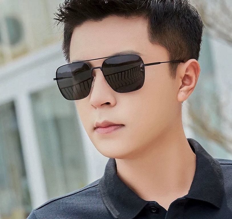 Lv   High-quality men's and women's models sunglasses   Imported Polaroid polarized lenses   Toadstool Driving Fishing can   Hundreds of matching thin sunglasses Korean version of the men's pilot large frame driver drivi