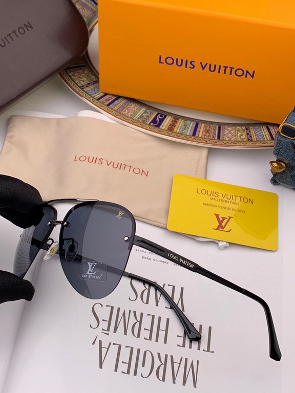 2024 New LOUIS VUITTON-Louis Home New LV toad frame sunglasses Each payment is a boutique   Fashionista decorative sunglasses High quality Not picky about the face     Wear comfortably Trendy and versatile     Model L09