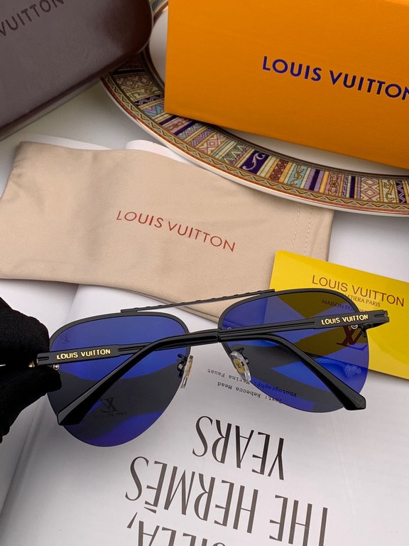 2024 New LOUIS VUITTON-Louis Home New LV toad frame sunglasses Each payment is a boutique   Fashionista decorative sunglasses High quality Not picky about the face     Wear comfortably Trendy and versatile     Model L09