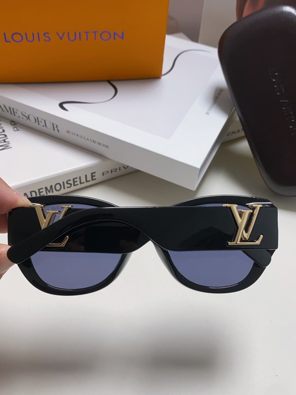 LV Louis Vuitton Retro cat eye butterfly sunglasses women large frame spicy girl round face show face small advanced sense of ultraviolet protection sunglasses tide ladies glasses