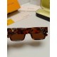 LV Louis Vuitton new sunglasses retro personality avant-garde sunglasses model model high quality plate high quality box