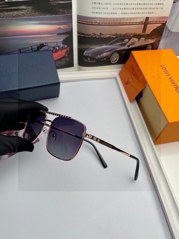 . New   Brand Louis Vuitton LV Original single quality men and women with the same polarized sunglasses   Material high-definition Polaroid polarized lenses, imported alloy printed logo mirror legs. Small frame exquisite