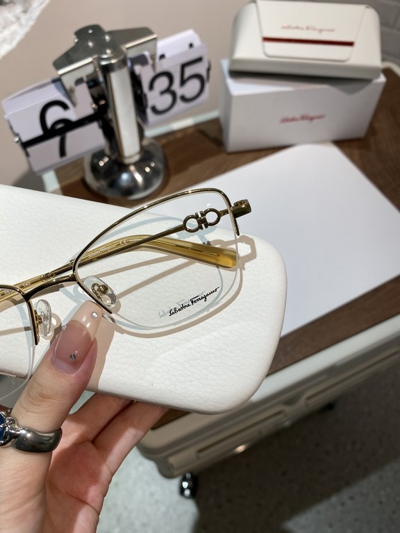 Salvatore ferragam Ferragam SF2216 polygonal half-rim myopia glasses   flat lenses High quality, not picky face, know the goods to come Size 55-16-140 Women's Glasses