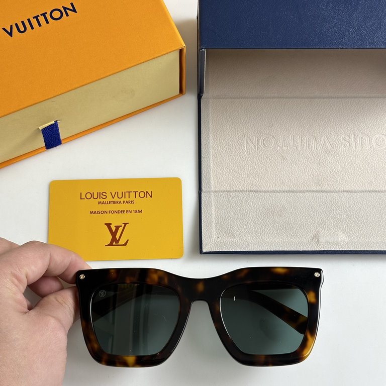 LOUIS VUITTON-Louis Vuitton Z4028WSize 53-23-145.