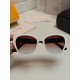 LV Louis Vuitton thick frame polygonal plate sunglasses female European and American wind UV protection sunglasses high goods show face small fashion trend female models