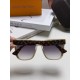 lv Louis Vuitton large frame sunglasses sunglasses classic box design, not pick face type, whether with a coat or a dress are very temperament polarized lenses to prevent ultraviolet rays