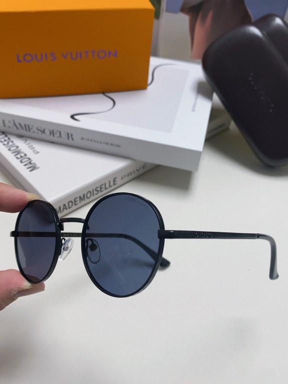 Lv Louis Vuitton 2024 star the same models sunglasses female male metal fashion flat small frame curved sunglasses unisex