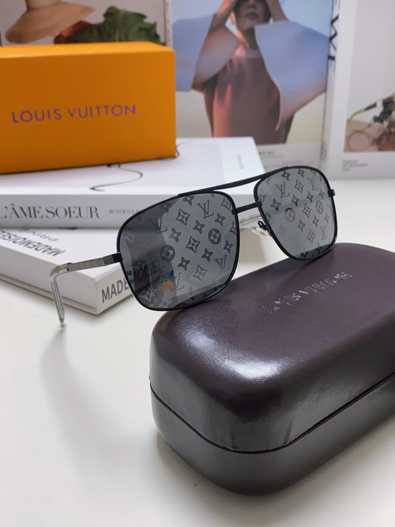 LV Louis Vuitton Sunglasses can be matched with near with myopia metal sunglasses men's fashion retro sunshade square frame glasses double beam sunglasses female models