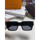 LV Louis Vuitton new sunglasses retro personality avant-garde sunglasses model model high quality plate high quality box