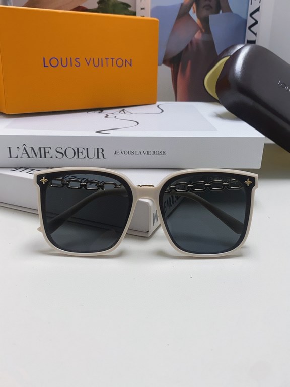 LV Louis Vuitton 2024 early spring new models Many stars with the same models.LV new large frame sunglasses Polaroid ultra-clear sunglasses