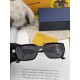 lv large frame sunglasses sunglasses classic box design, not pick face type, whether with a coat or dress are very temperament prevention UV Model Model L6221