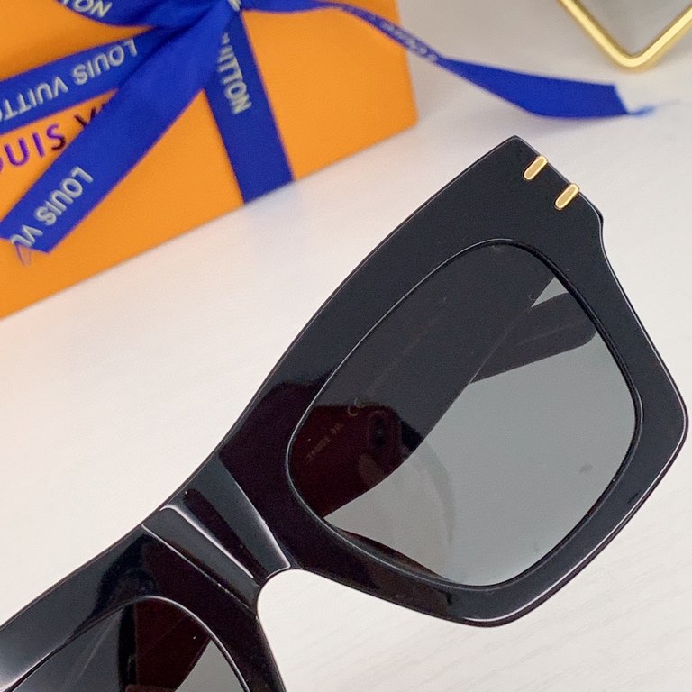 LV Blade Model No. 1482 Sunglasses are crafted in a timeless, rugged square design with articulation embellished with dazzling LV letters, Monogram florals at the headband and the LV Circle logo on the lenses. Highly rec