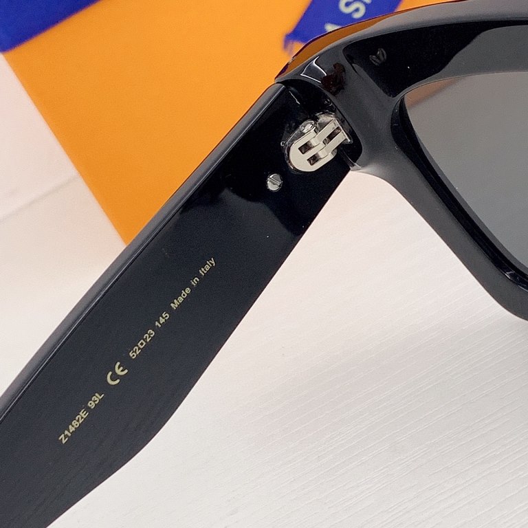 LV Blade Model No. 1482 Sunglasses are crafted in a timeless, rugged square design with articulation embellished with dazzling LV letters, Monogram florals at the headband and the LV Circle logo on the lenses. Highly rec