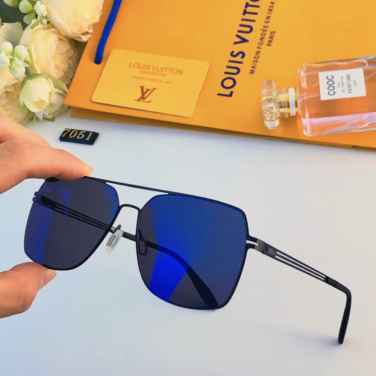 LV ultra-light nylon polarized sunglasses men square sunglasses female tide 2023 new round face driving special glasses