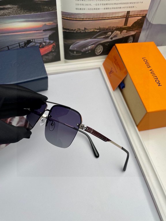 . New   Brand Louis Vuitton LV Original single quality men and women with the same polarized sunglasses   Material high-definition Polaroid polarized lenses, imported alloy printed logo mirror legs. Small frame exquisite