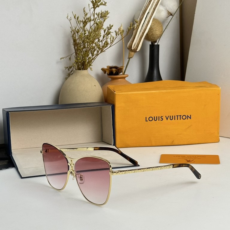 Louisvuitto2023 newest model, LV Star Square sunglasses make the classic square shape also present.Model ：Z1871USize ：60□14-145