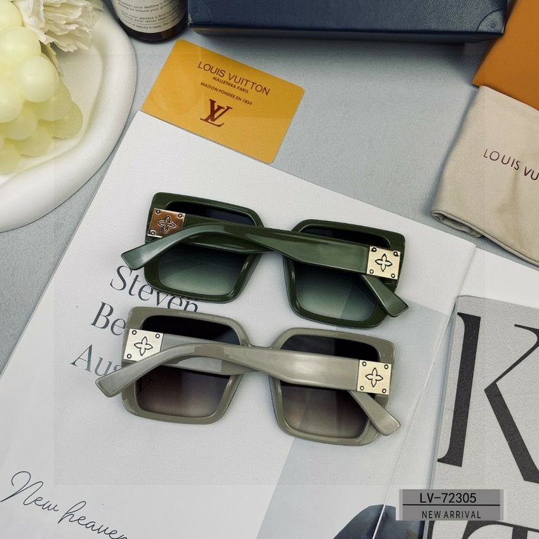 . [Louis Vuitton - LV . [Polaroid Resin Polarized Lenses] . [TR Frames Lightweight and Comfortable to Wear] . [size 58-17-149, ] . [  new sunglasses to reduce the burden of glare, star models, blocking harmful light radi