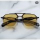 JACQUES MARIE MAGE Ceiling GradeJAPANESE HANDMADE EYEWEAR The frames are made of thick metal to create a vintage box, while the front side of the frame retains its slim lines, showing the work of a professional. The over