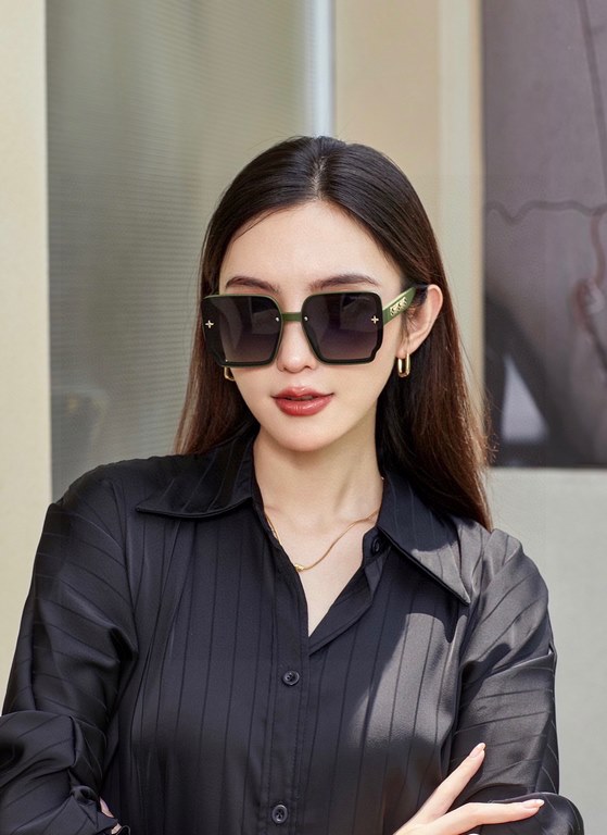 Plv [TR Polarized Series].2024 New Polarized Sunglasses Style Multi .Classic square frame design, not picking face shape, whether with a coat or a dress are very temperament.Polarized Sunglasses UV Prevention with 7100