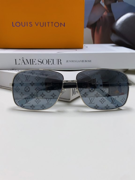 LV Louis Vuitton Sunglasses can be matched with near with myopia metal sunglasses men's fashion retro sunshade square frame glasses double beam sunglasses female models