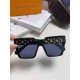 LV Louis Vuitton sunglasses Women's sunglasses   good-looking on the face super atmosphere show face small, small full print will not have the feeling of rustic thugs, men and women can take, the